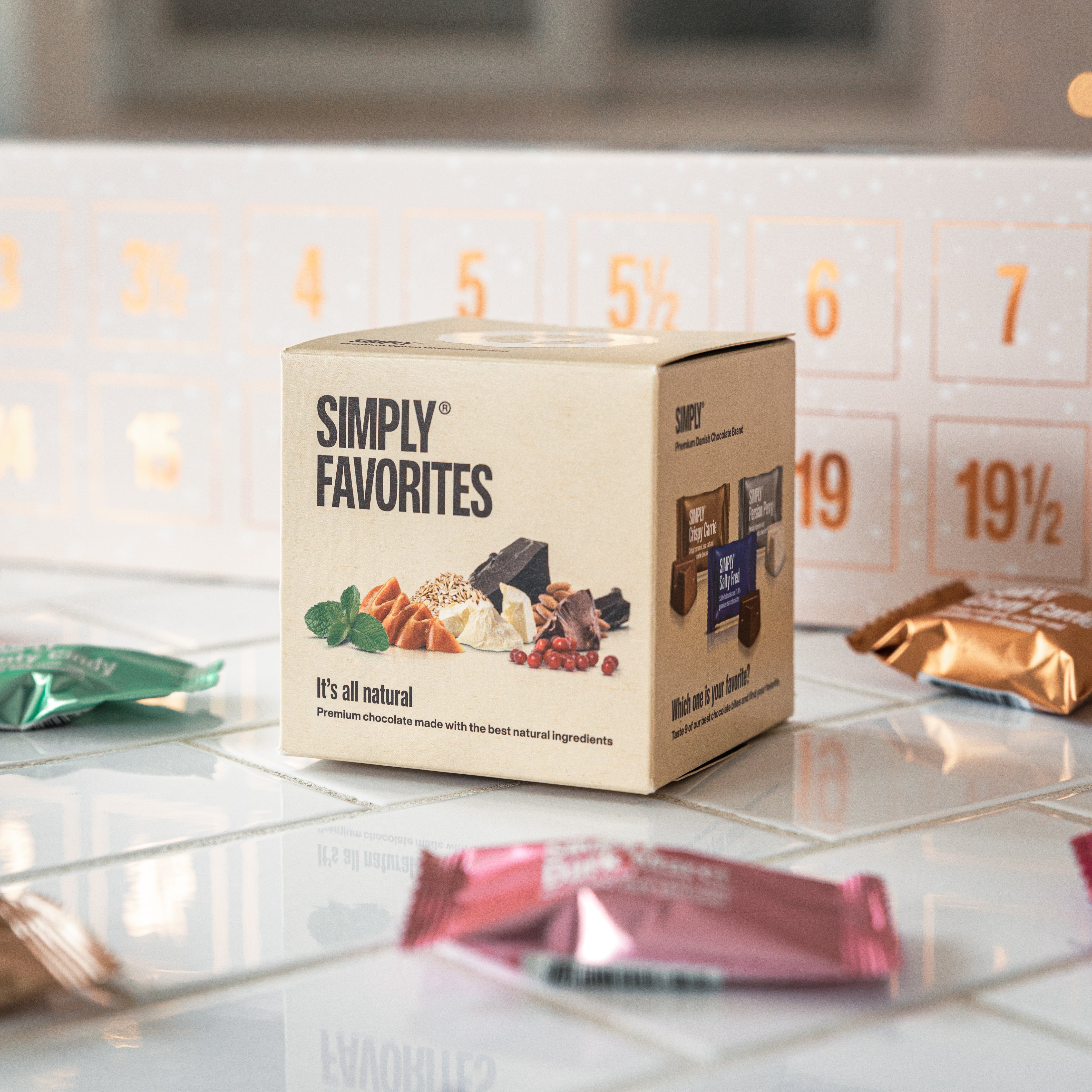 Simply® The Best Time Of The Year | Dubai-Schokoladenriegel + Favorites Cube