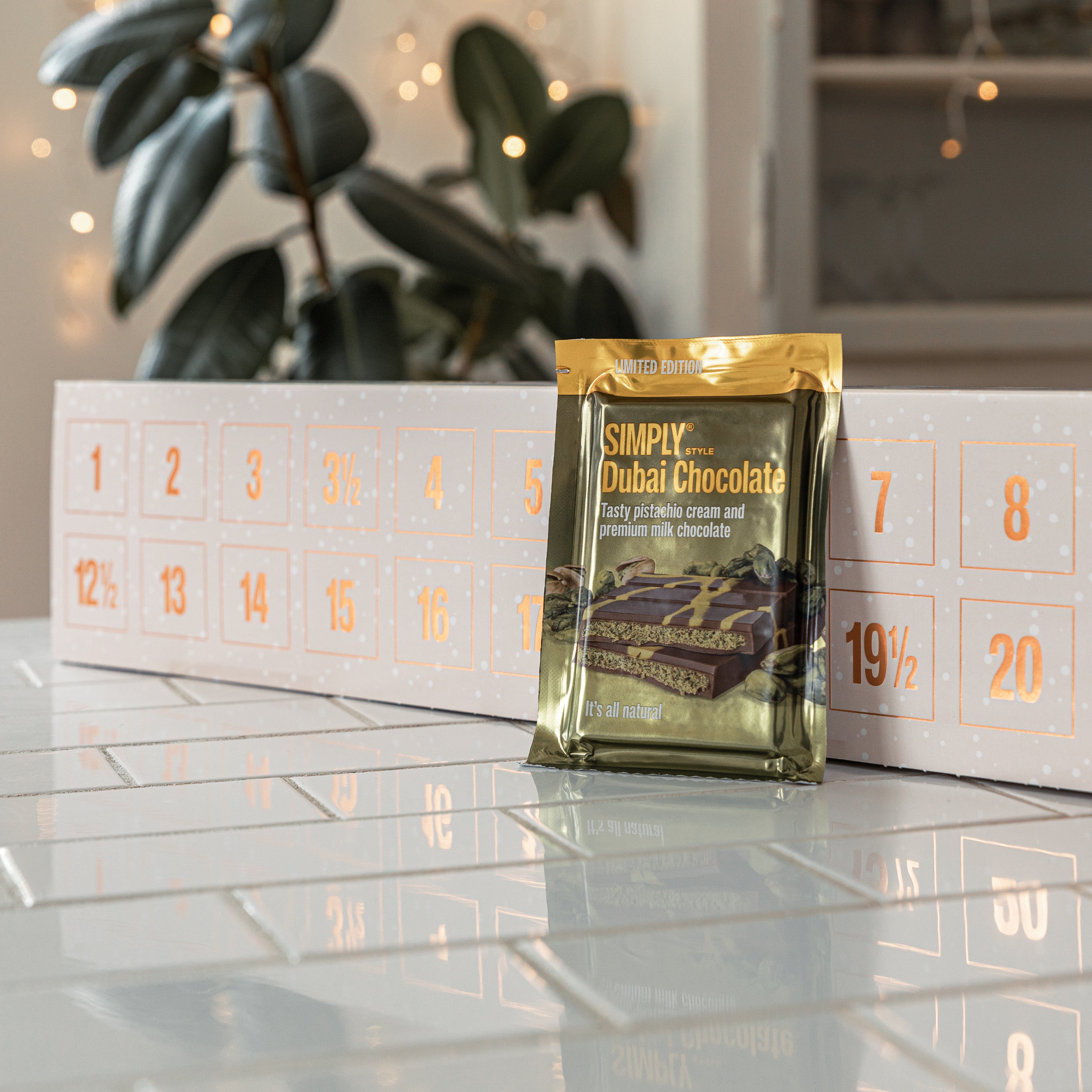 Simply® The Best Time Of The Year | Dubai-Schokoladenriegel + Favorites Cube