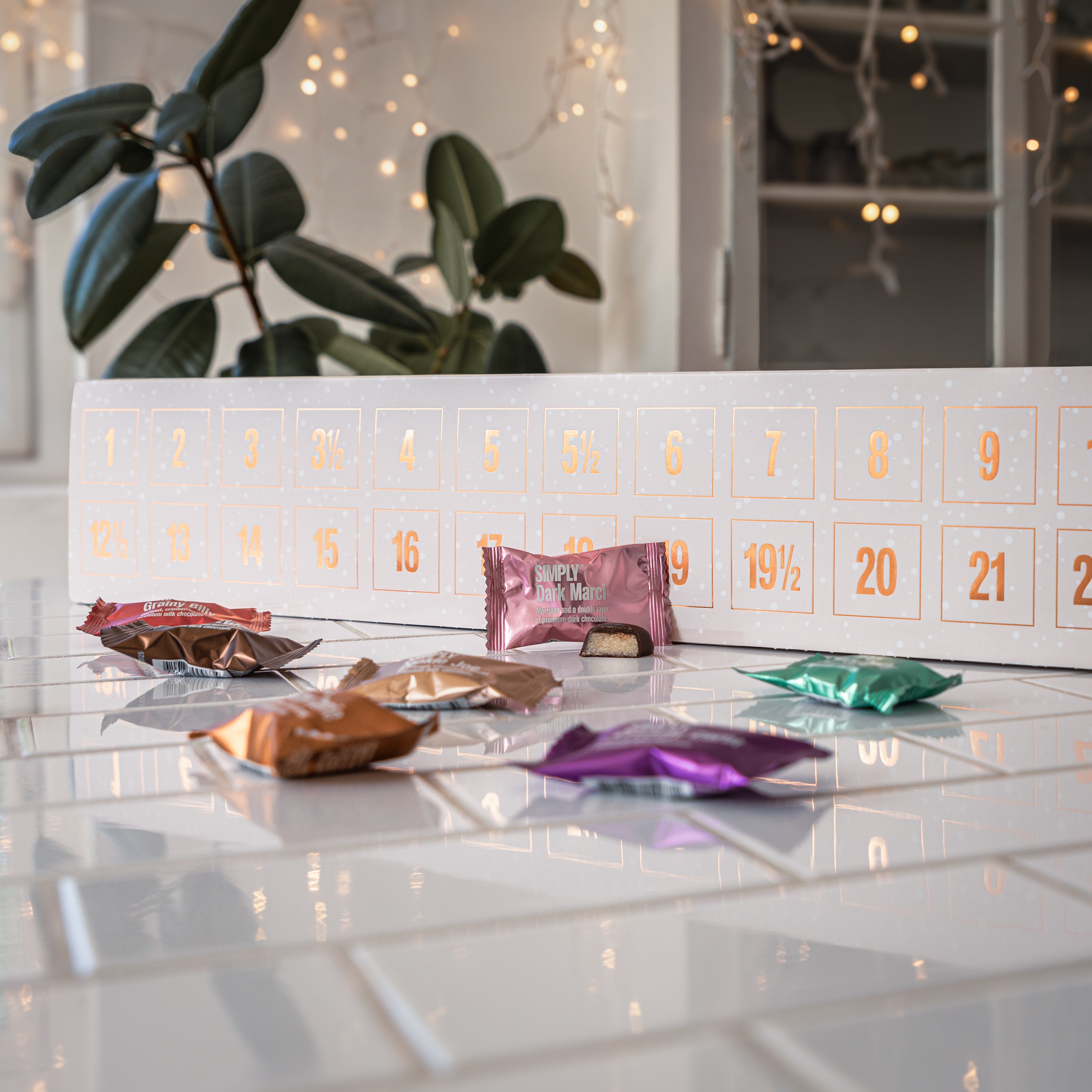 Simply® The Best Time Of The Year | Dubai-Schokoladenriegel + Favorites Cube