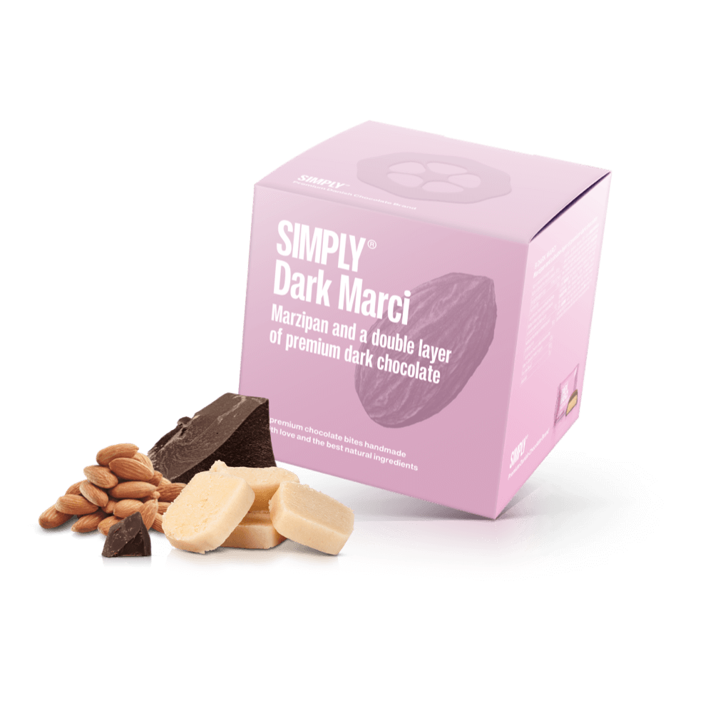Dark Marci - Cube mit Bites | Marcipan und eine doppelte Schicht Dunkelschokolade