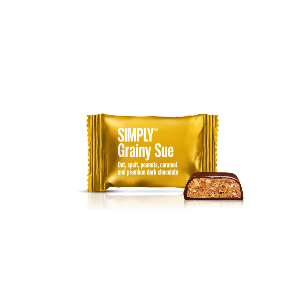 Grainy Sue - Cube with 9 bites | Oats, spelt, caramel, peanuts and dark chocolate